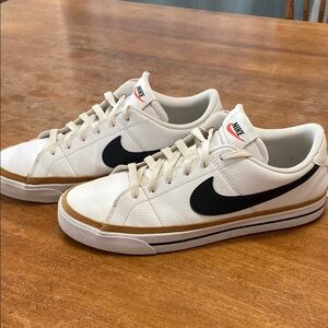 Nike White and Black Sneakers with Classic Design